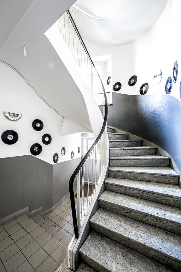 ホテル The Yard Zuerich エクステリア 写真