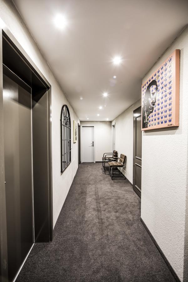 ホテル The Yard Zuerich エクステリア 写真